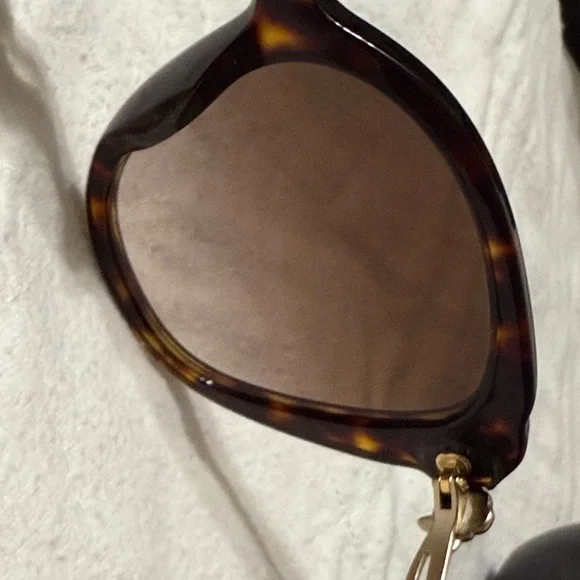 Coach Tortoise Shell Sunglasses with Black Case Vintage COACH Sunglasses For Women Dark Tortoise From 2016  main image 3